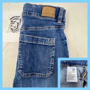 American Eagle Outfitters Womens Flare Jeans Medium Wash Size 6